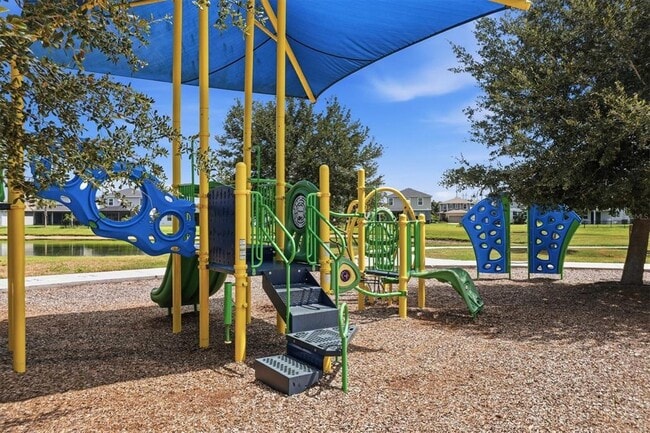 Building Photo - 9108 Royal River Cir