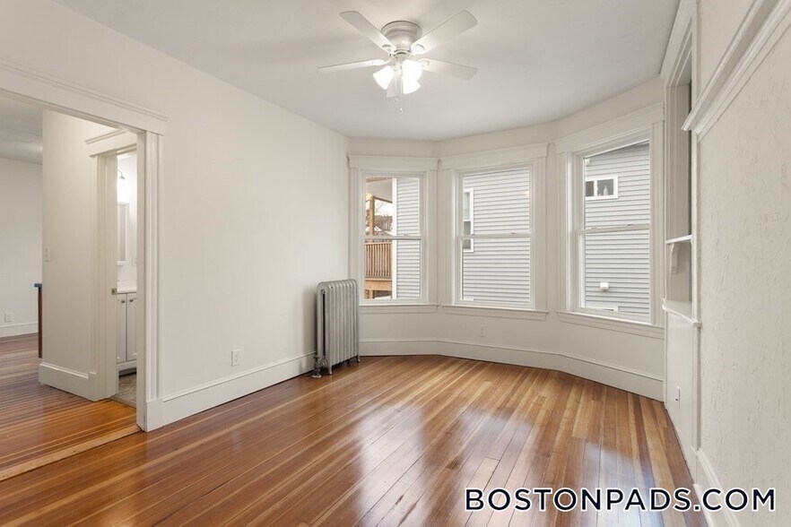 Building Photo - 20 Fairmount St