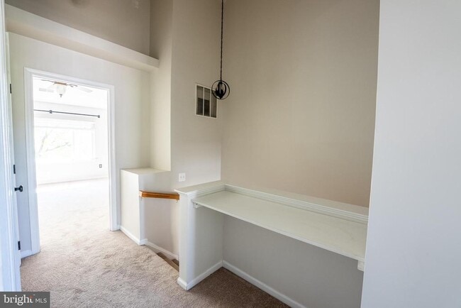 Building Photo - 45713 Paddington Station Terrace