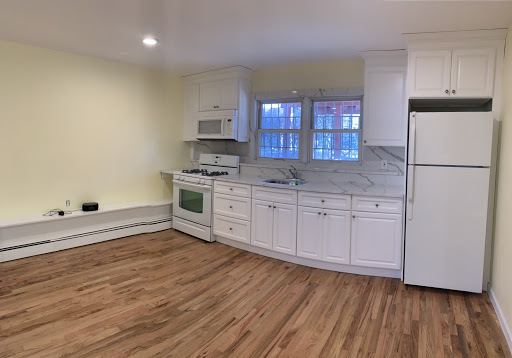 Building Photo - 260 Glenbrook Ave