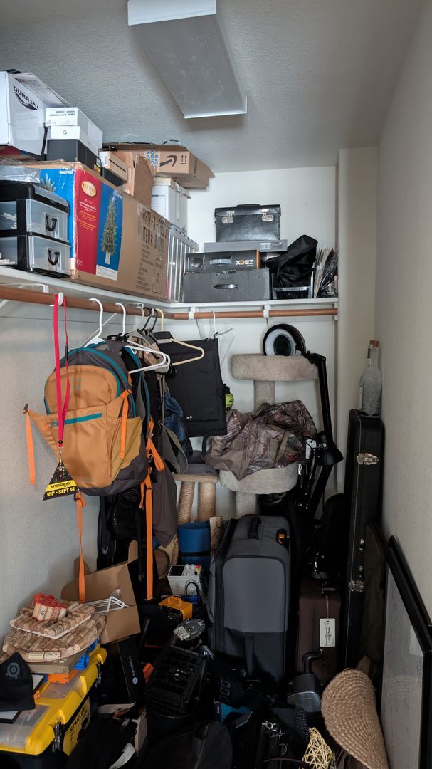 Building Photo - WELCOME HOME! Available 2 Bedroom 2 Bath Located in Elk Grove! Contact us today!!!