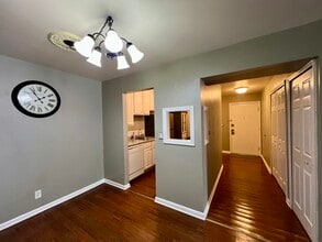 Building Photo - 1875 Tall Oaks Dr