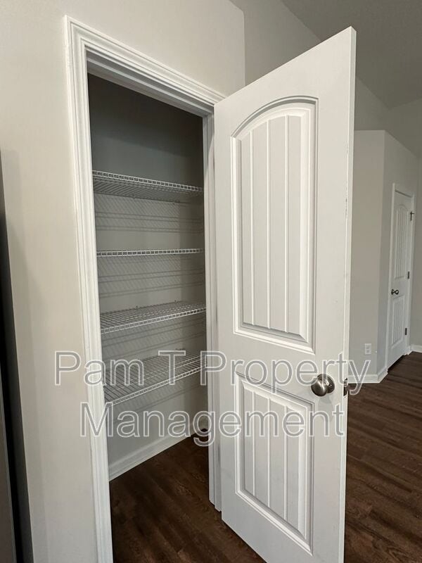 Building Photo - 87 Dunnoman Dr