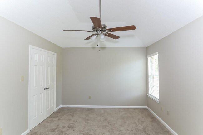 Building Photo - 4072 Angelace Dr N