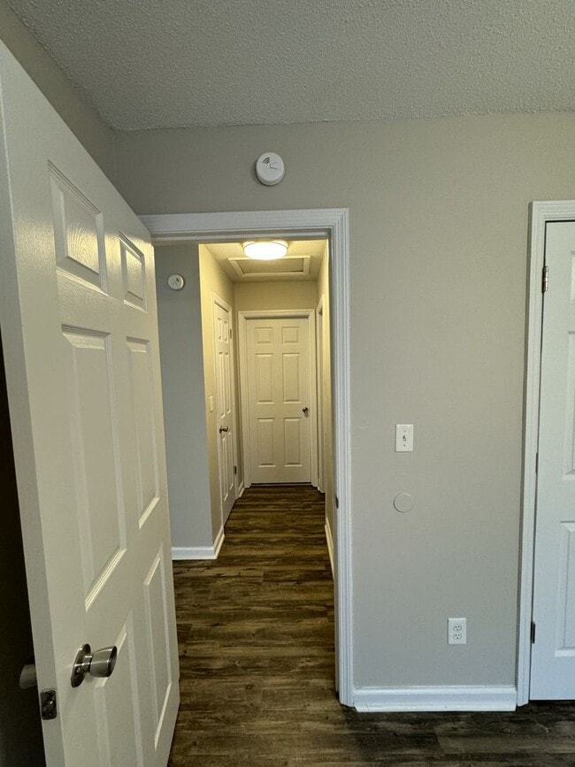 Building Photo - 2311 Walden Dr