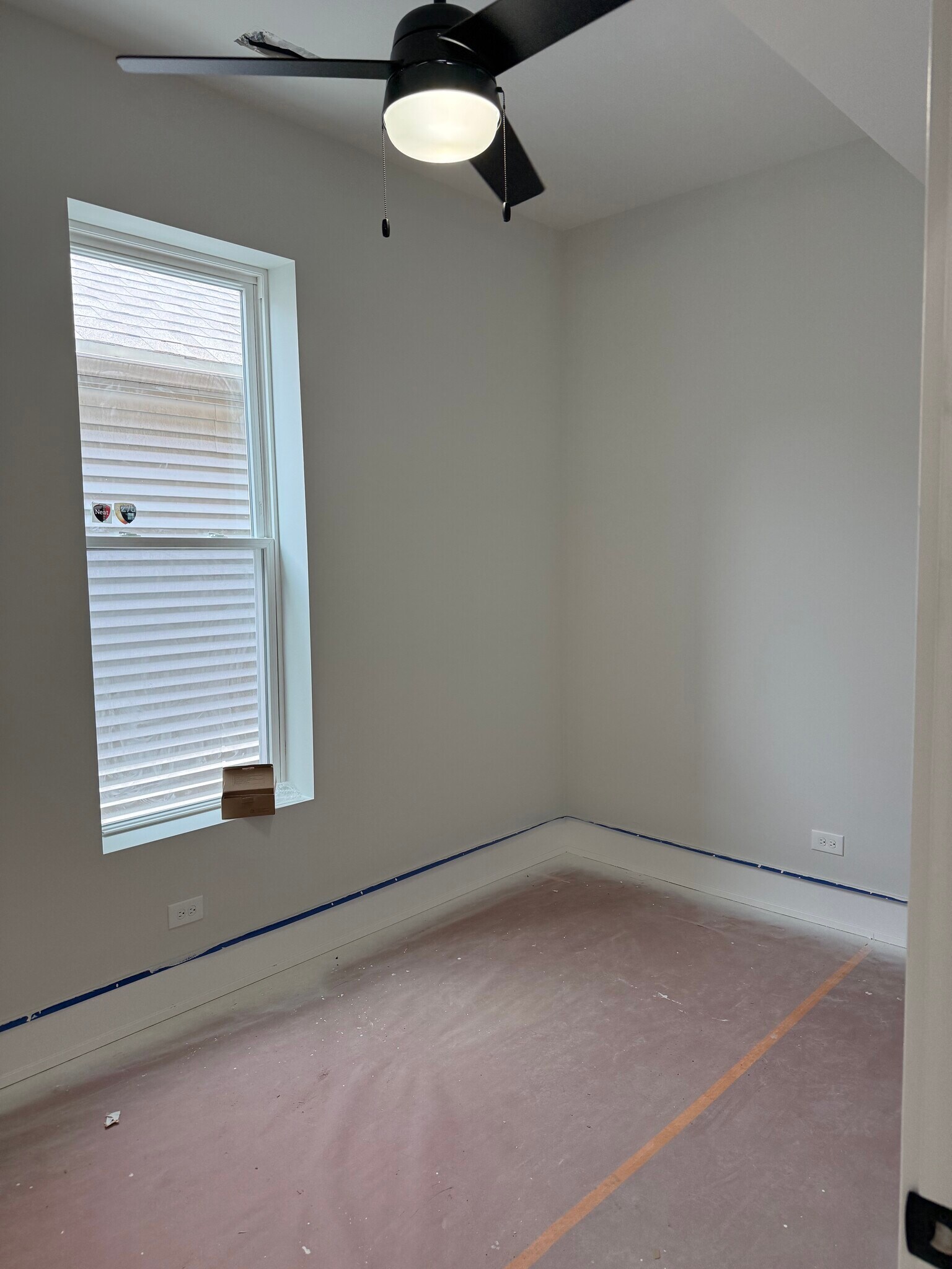 Building Photo - 1123 W Wolfram St