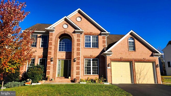 Building Photo - 4018 Tiber Falls Dr