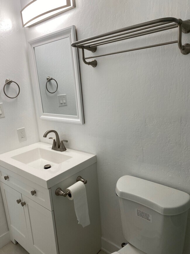 New Bathroom - 1155 Bayswater Ave