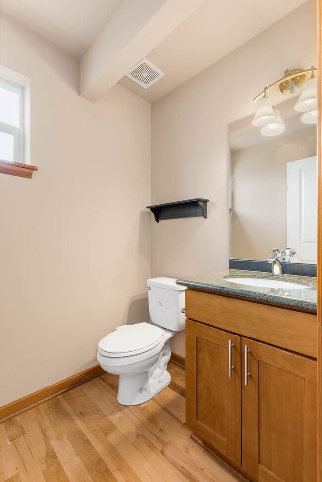 Building Photo - 14539 32nd Ave NE