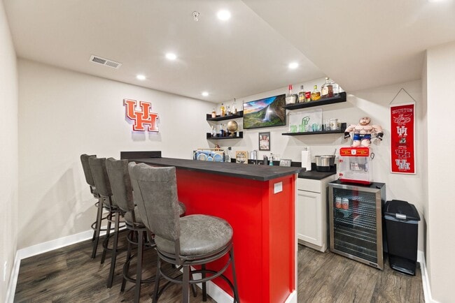 Building Photo - 2 Bed 3.5 Bath Townhome in Fort Collins!