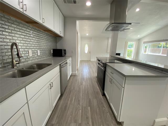 Building Photo - 3035 Townsend Dr