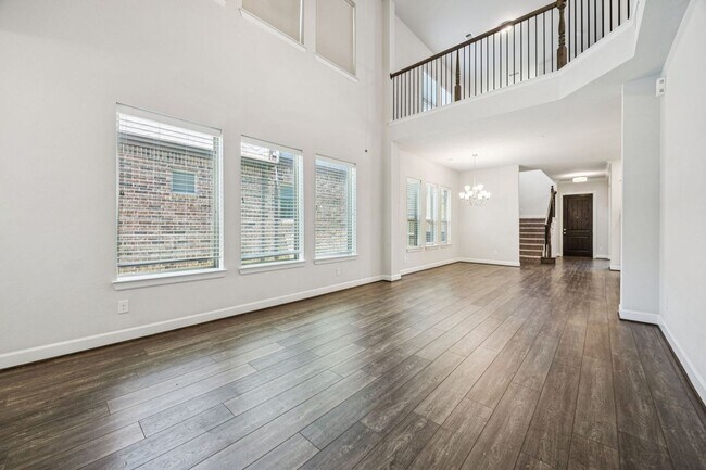 Building Photo - 13721 Parkline Wy
