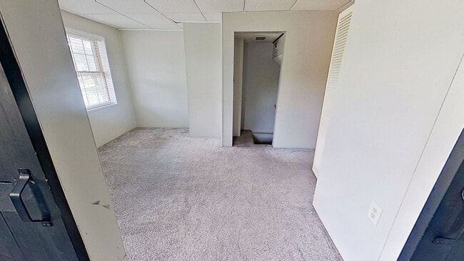Building Photo - Duplex