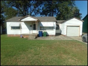 Building Photo - 12 Quillen Ave