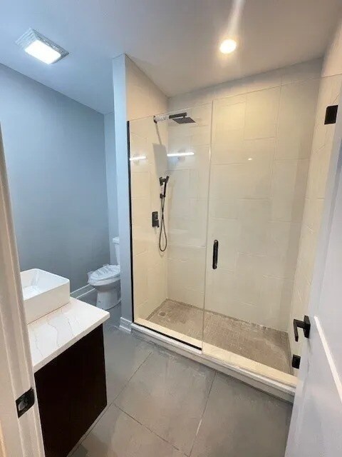 Building Photo - 5420 W Belmont St