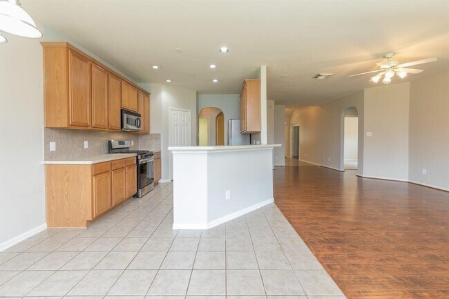 Building Photo - 9502 Mustang Park Ct