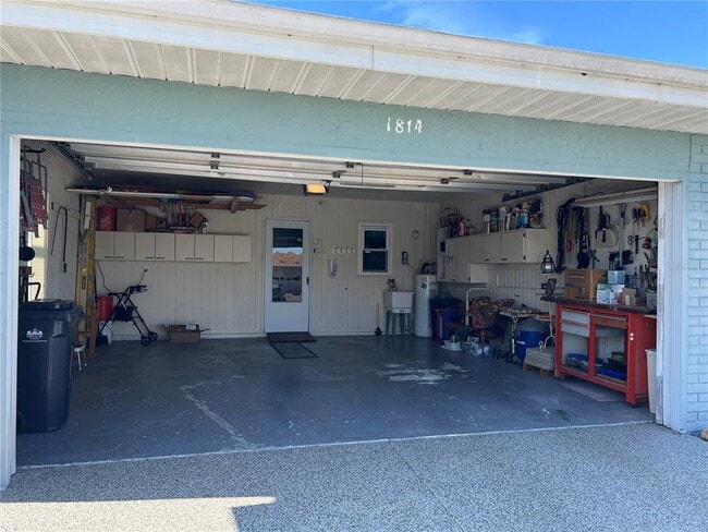 Building Photo - 1814 Columbine Pl