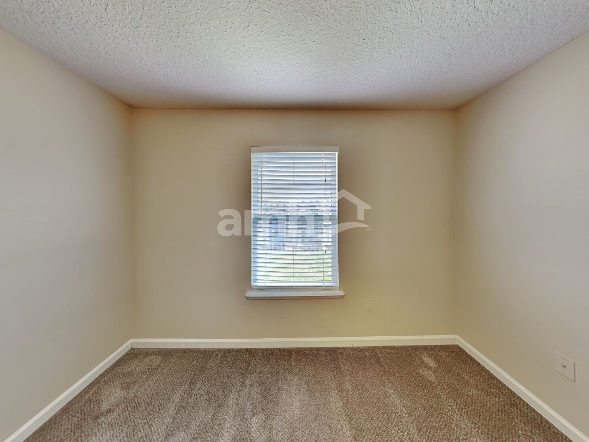Building Photo - 1299 Highfield Ln