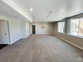 Building Photo - 4144 W Foxview Dr