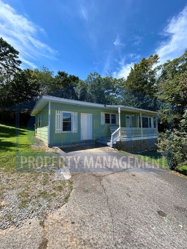 Building Photo - Beautiful 3-Bedroom, 1-Bath Home!