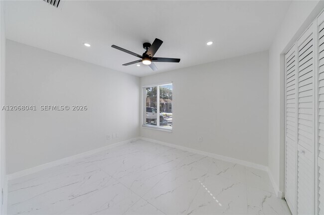 Building Photo - 9826 SW 222nd St