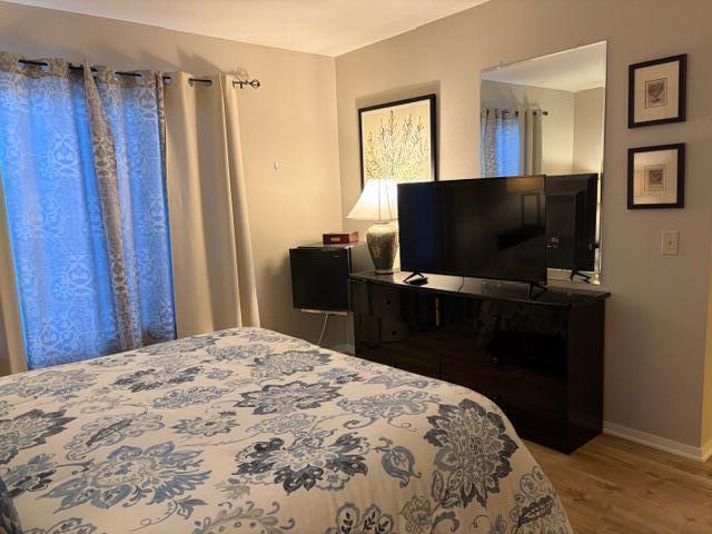 Building Photo - 726 Vista Lago Dr N