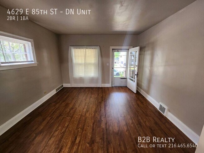 Building Photo - 4629 E 85th St