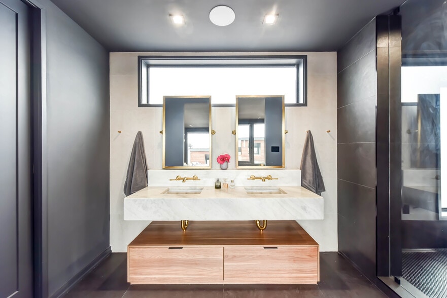 Building Photo - 1349 Randolph St NW