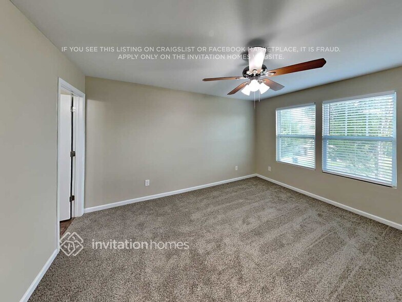 Building Photo - 4190 Broadstairs Dr SW