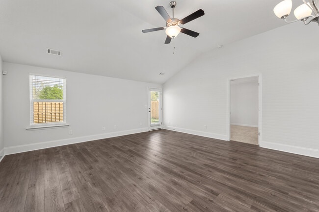 Building Photo - 8165 Bannock Cir