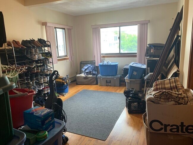 Building Photo - 52 Winter St