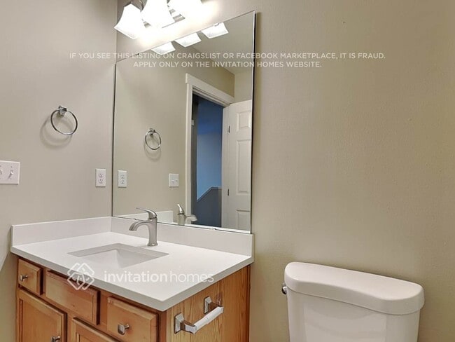 Building Photo - 17911 36th Ave E