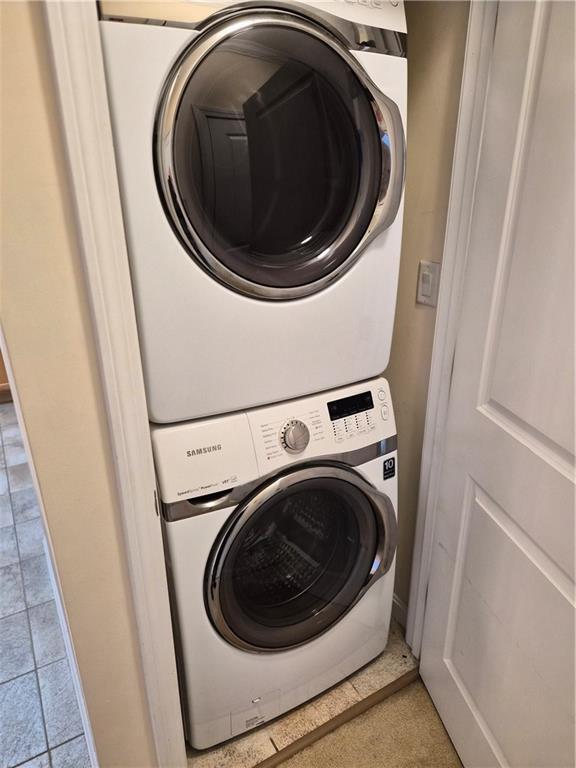 Building Photo - 114 Granite St