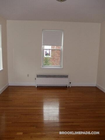 Building Photo - 37 Auburn St