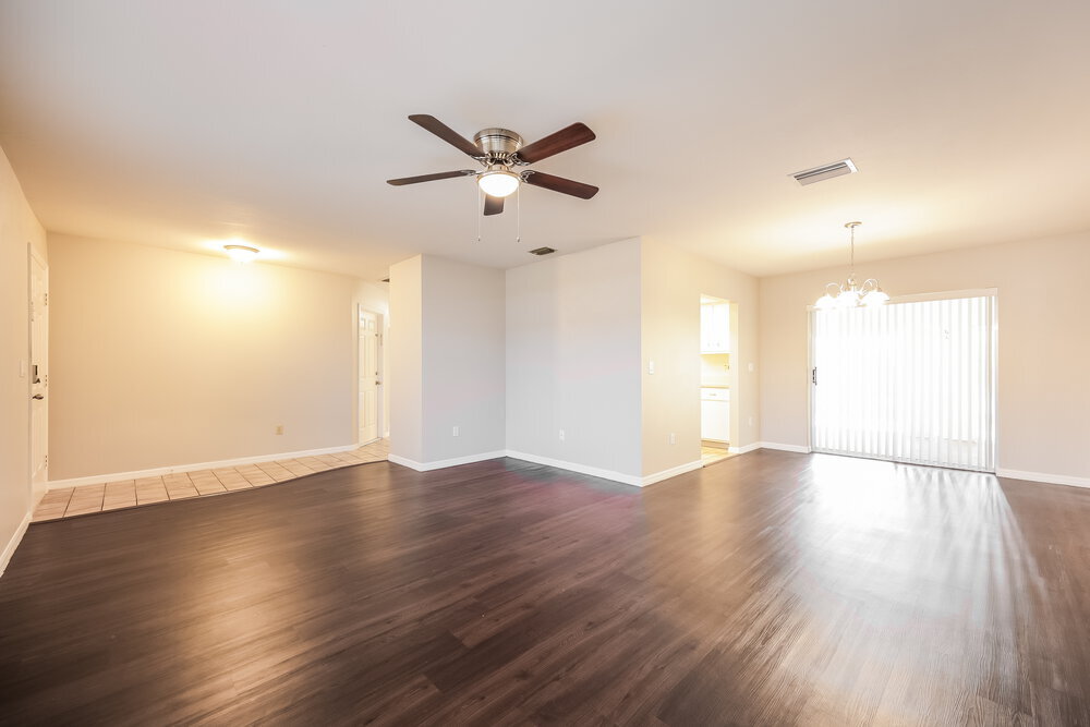 Building Photo - 2130 SE 9th Terrace