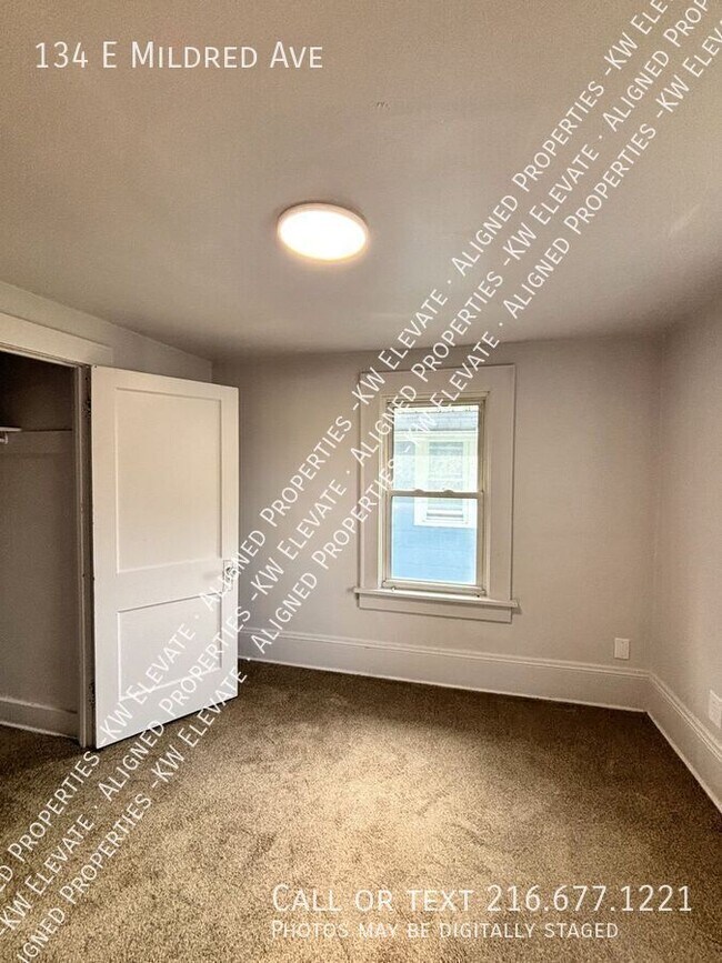 Building Photo - 134 E Mildred Ave