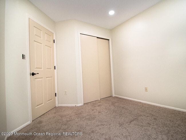 Building Photo - 459 Magnolia Ct