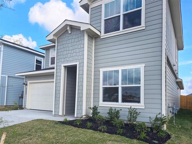 Building Photo - 352 San Juan Trl