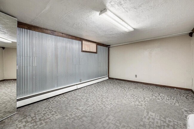 Building Photo - 231 Quincy St