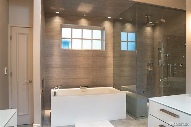 Building Photo - 190 S Glencoe St