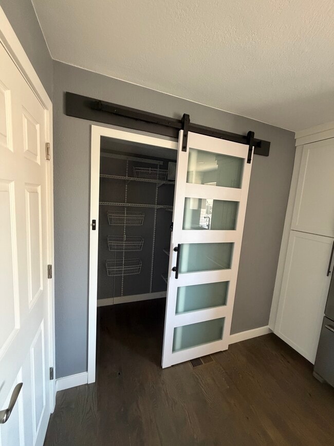 Building Photo - 6222 Alkire Ct