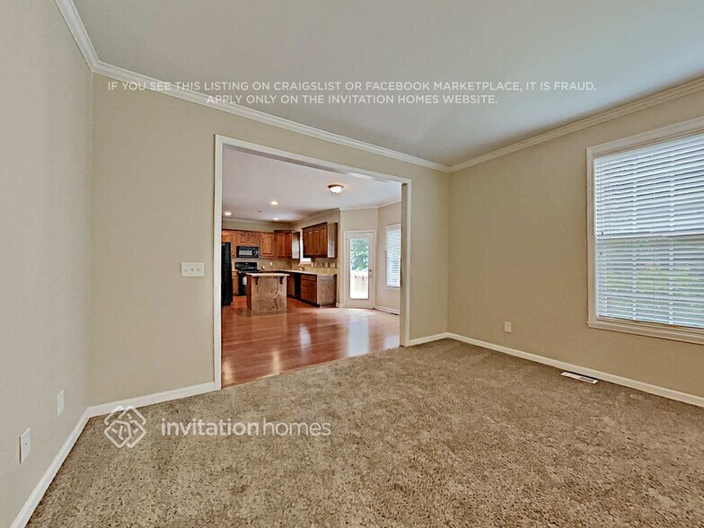 Building Photo - 1035 Fountain Head Ln
