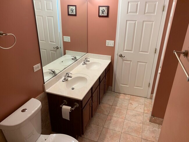 Building Photo - 7503 Claridge Dr