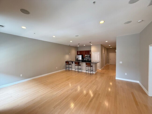 Building Photo - Indianapolis Athletic Club Condo