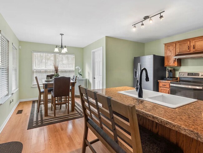 Building Photo - 509 Harold Prewett Dr