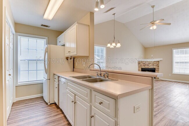 Building Photo - 414 Northrop Pl