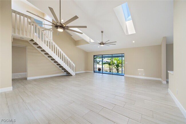 Building Photo - 1416 SE 11th Pl