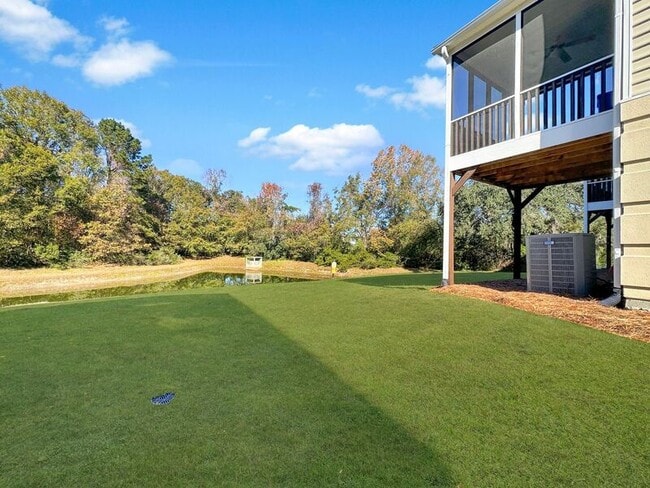 Building Photo - 1418 Hamlin Park Cir