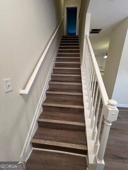 Building Photo - 3312 Hidden Cove Cir NW