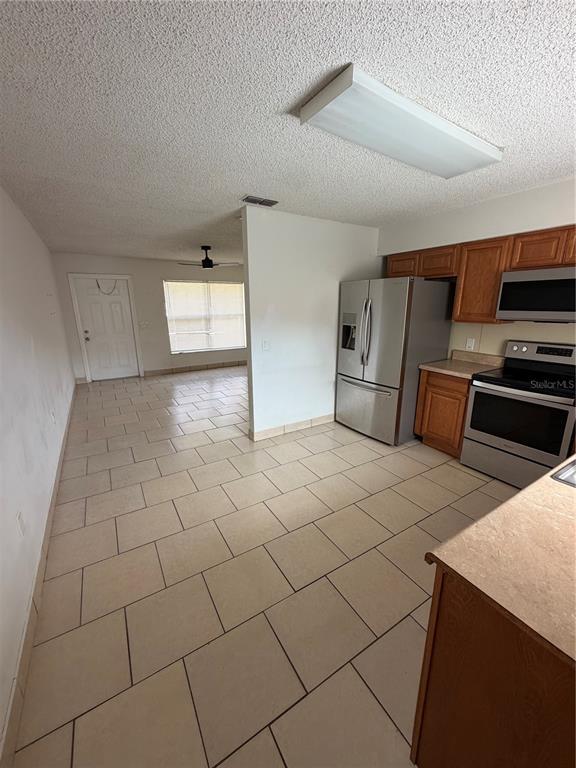 Building Photo - 2461 Chestnut Woods Dr